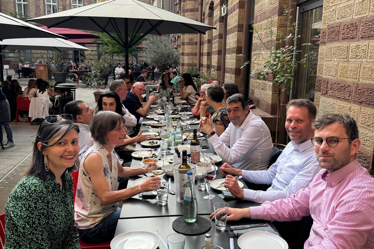 friends-of-era-german-chapter-01