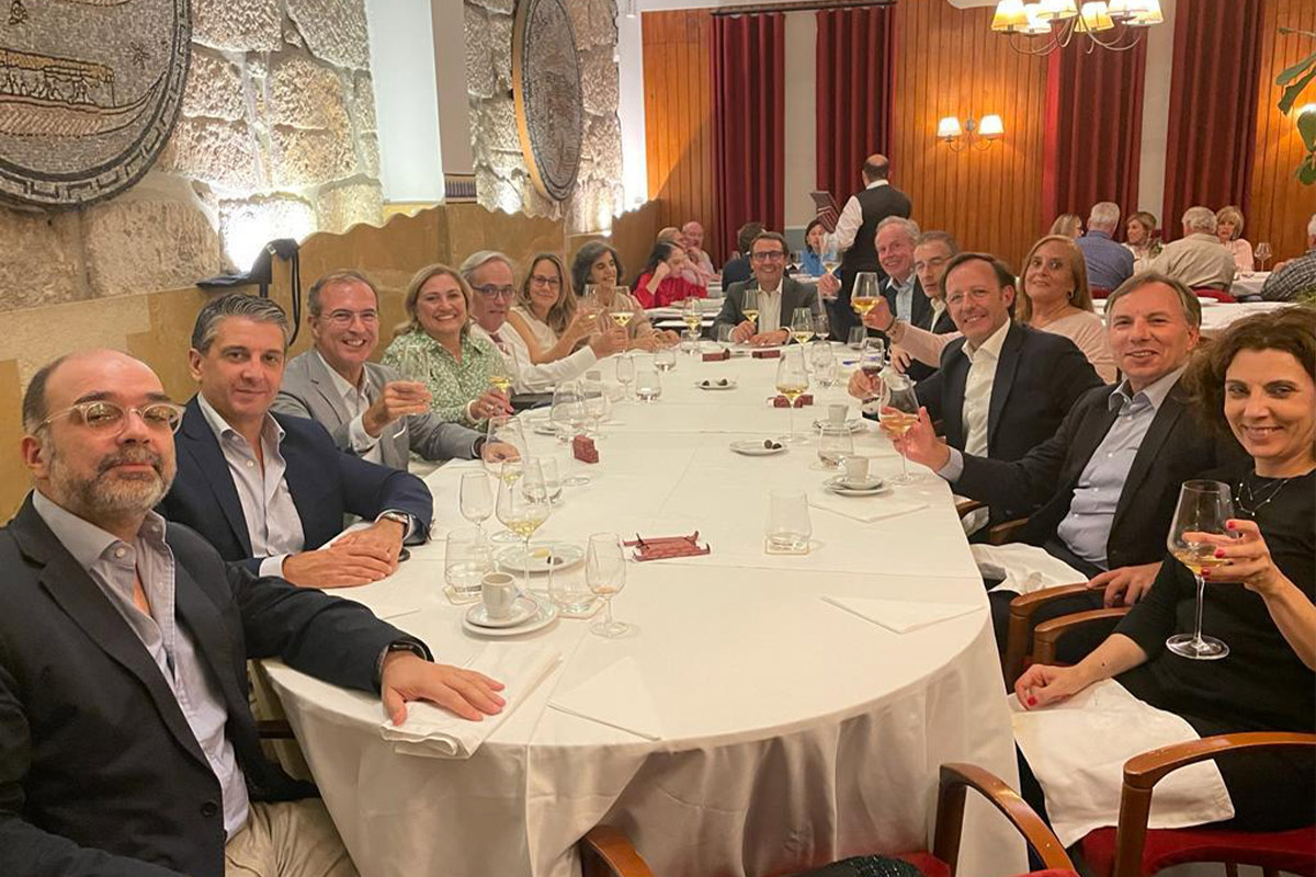 friends-of-era-portuguese-chapter-11