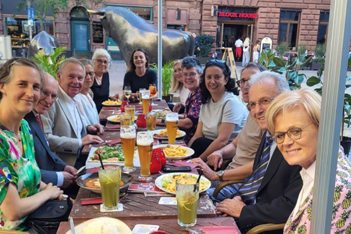 friends-of-era-german-chapter-21